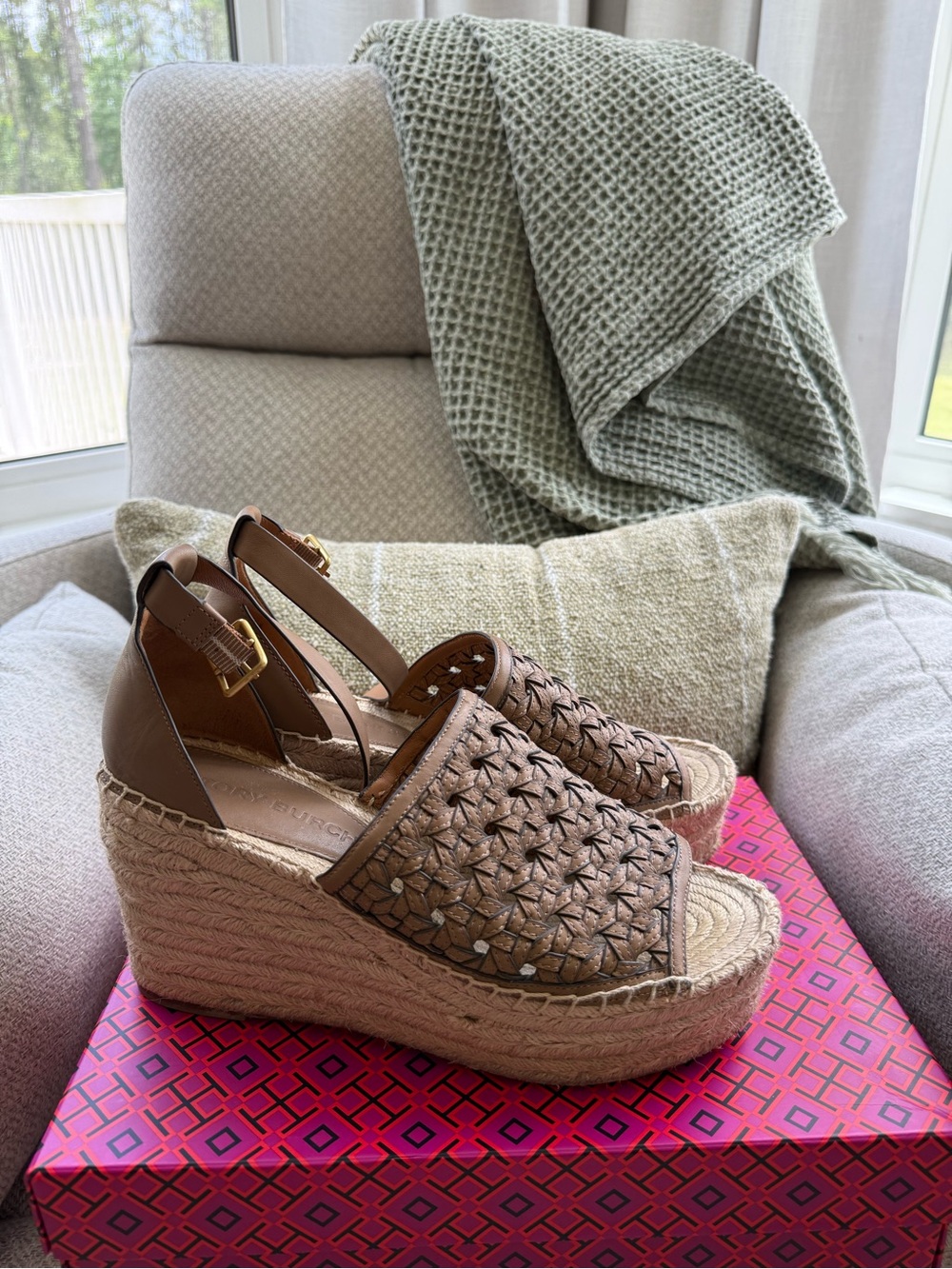 Woven Espadrille Platform Sandals — Brown - Picture 4 of 6